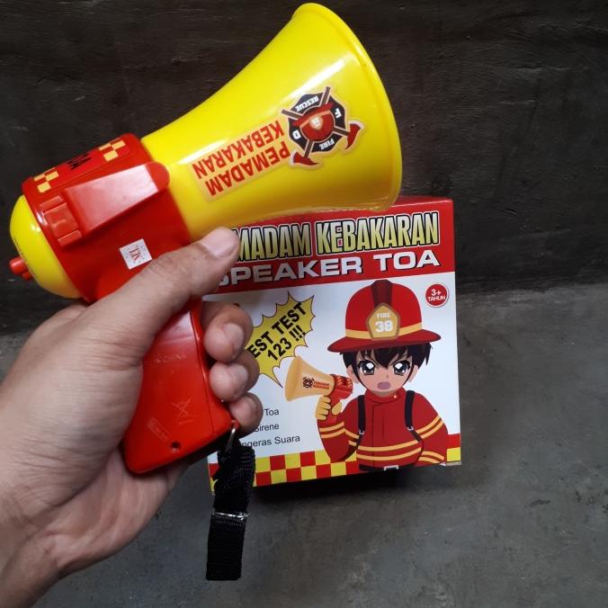 MAINAN SPEAKER TOA KECIL