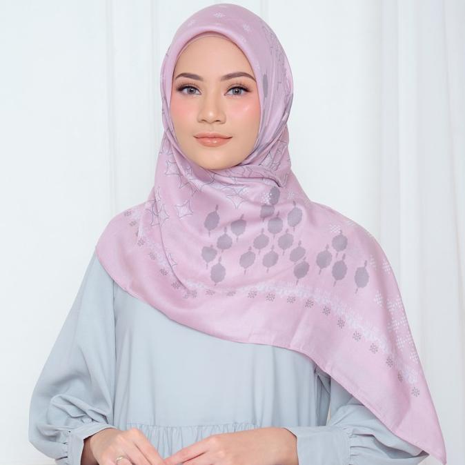 Sale BIA x Cut Meyriska - Eoxa Lilac Scarf - Kerudung Segi Empat - Polandia Termurah