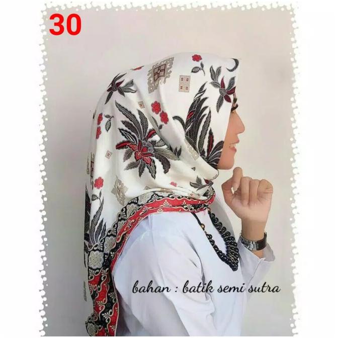 Sale SALE  JILBAB SEGI EMPAT BATIK SEMI SUTRA / KAIN BATIK/ PUTIH HITAM Termurah