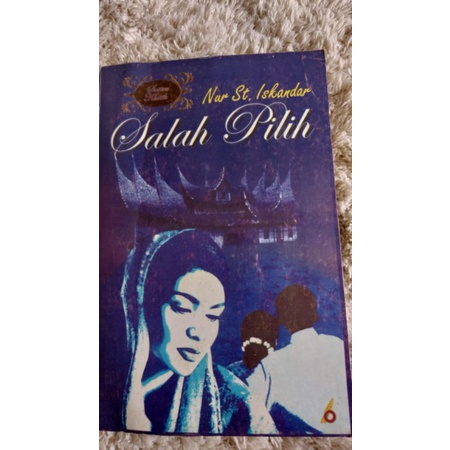 Novel Salah Pilih