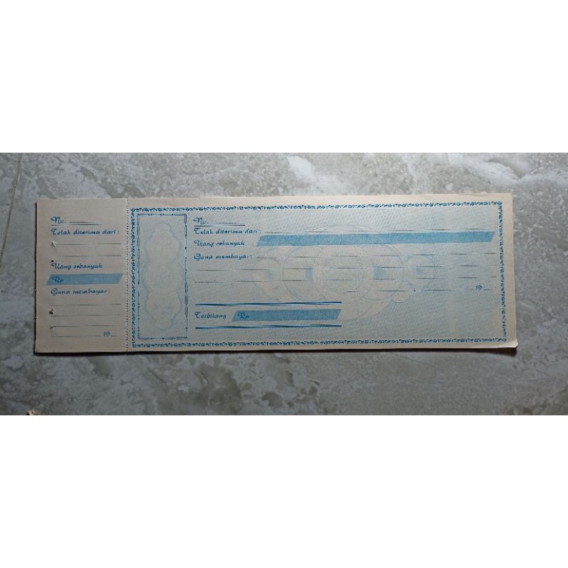 

Kertas Kwitansi Tahun 19...Qarna Biru Stok Lama (S17)