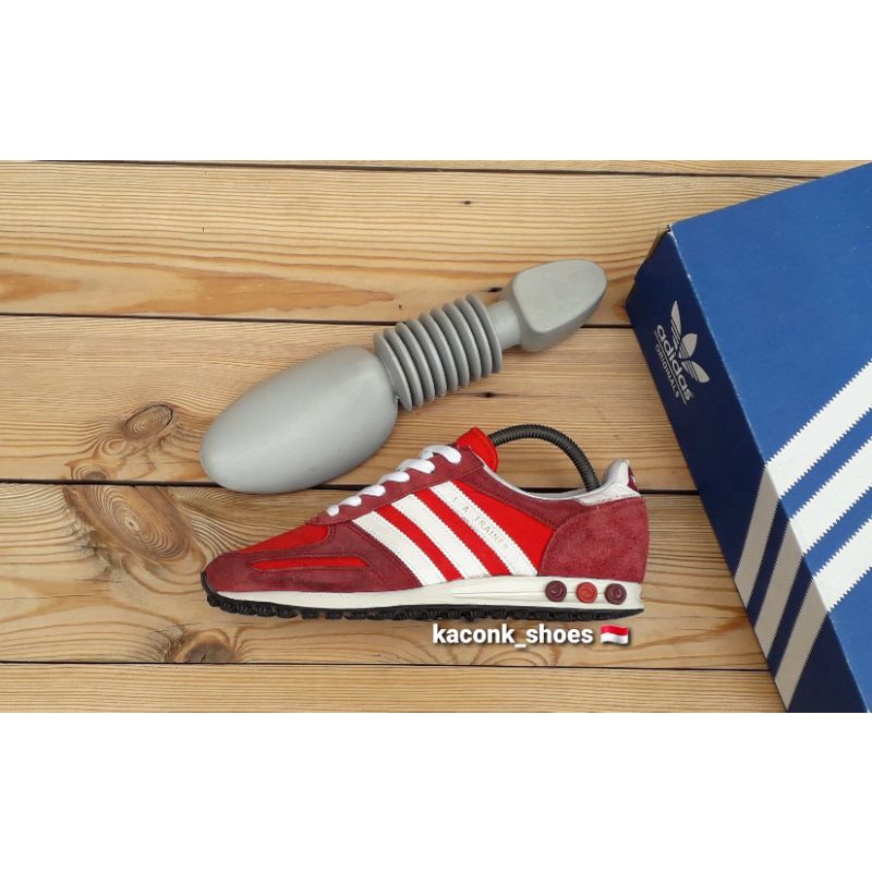 SEPATU CASUAL SNEAKERS ADIDAS LA TRAINER RED ORIGINAL