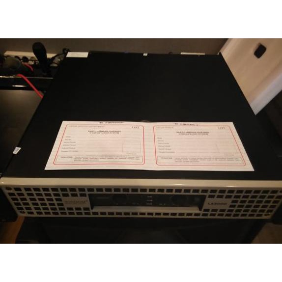 power profesional amplifier wisdom LA 3000