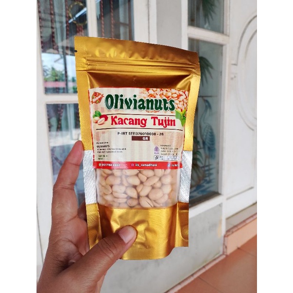 

cemilan kacang tujin olivianuts