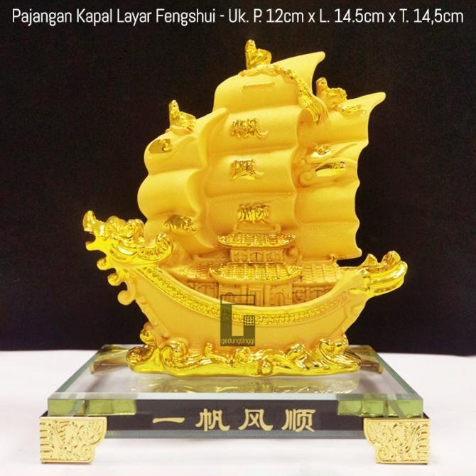 Pajangan Hiasan Patung Fengshui Kapal Perahu Layar Naga Emas Resin