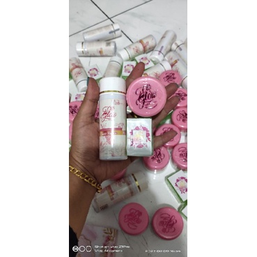 CLB GLOW ORIGINAL 1000%(ber ID RESMI)paperbag bisa di scan