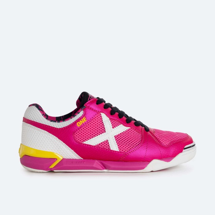 SEPATU FUTSAL X MUNICH ONE INDOOR 56 - PINK WHITE