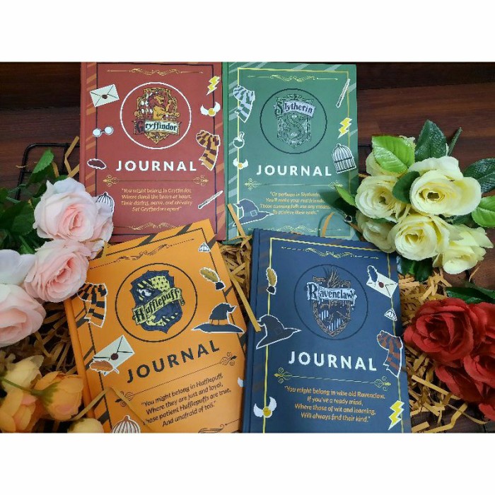 

JOURNAL HOGWARTS FULL COLOR HARDCOVER READING NOTEBOOK HUFFLEPUFF SLYT