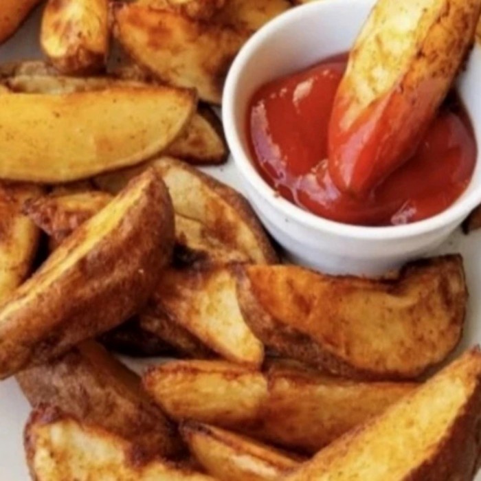 

kentang wedges 2.5 kg/Kentang Goreng Murah/Kentang Frozen Wedges