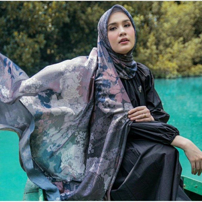 [Original] Dayana Scarf Heaven Lights Terbaru