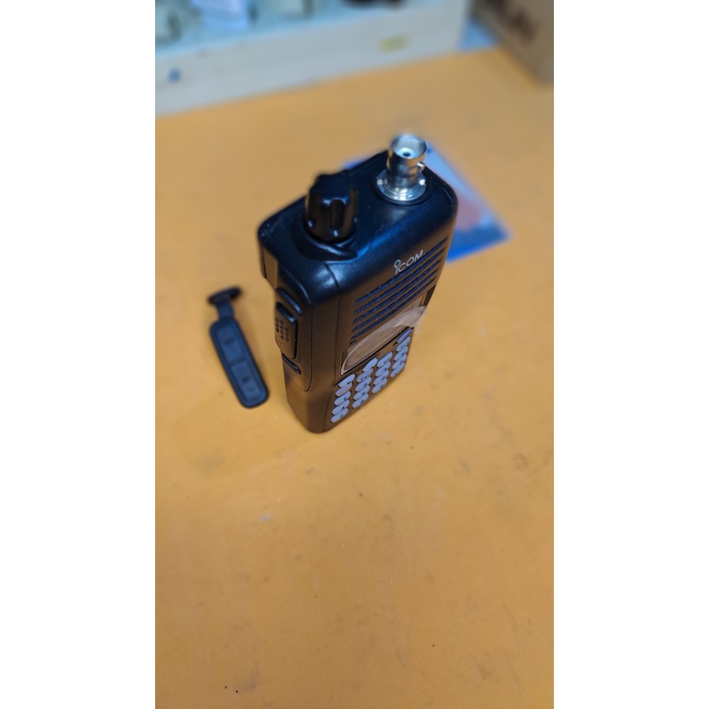 Unit Ht Icom Ic V85 Made in Japan Mesin Icom V 85 Icom IC-V85 Kondisi Normal TX dan RX Frekuensi VHF