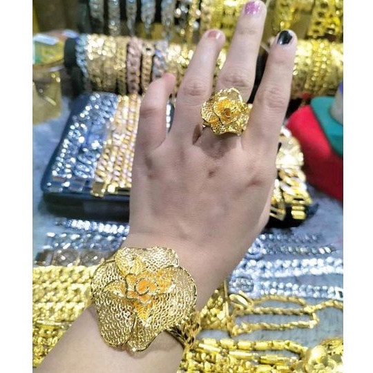 Set Gelang dan Cincin Kendari Mawar Jumbo Dubai