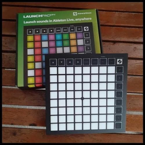 

✨Sale Novation Launchpad Mini Mk3 Grid Controller For Ableton Live Bisa Sameday