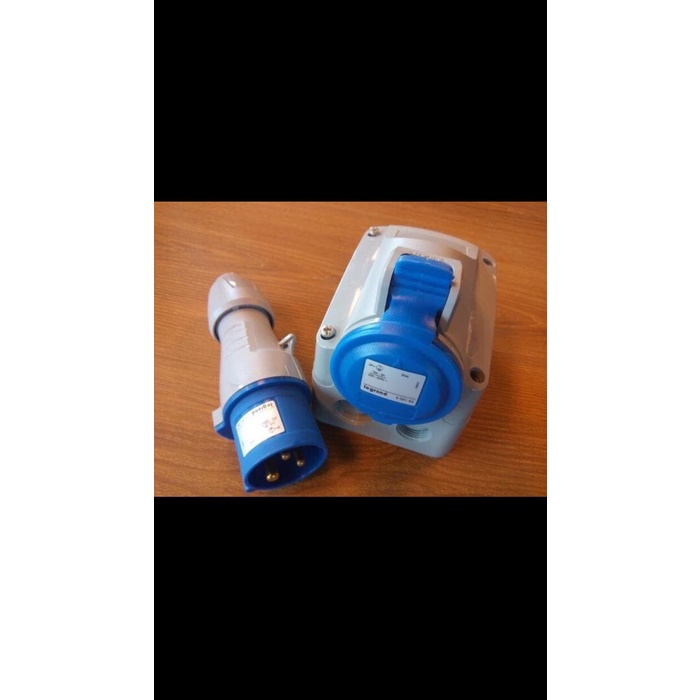 ✨Ori Stop Kontak Industri Legrand 3Pin 32A 32 Ampere Diskon