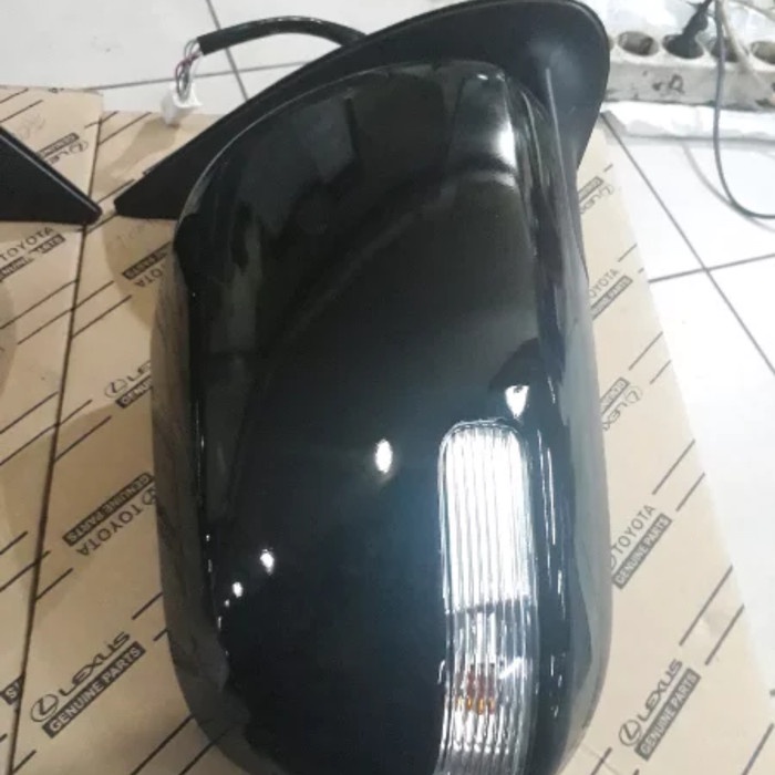 [Original] Spion Mobil Toyota Fortuner Original Tahun 2012 Berkualitas