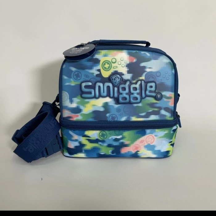 Promo Smiggle Lunchbox Hardtop Mirage