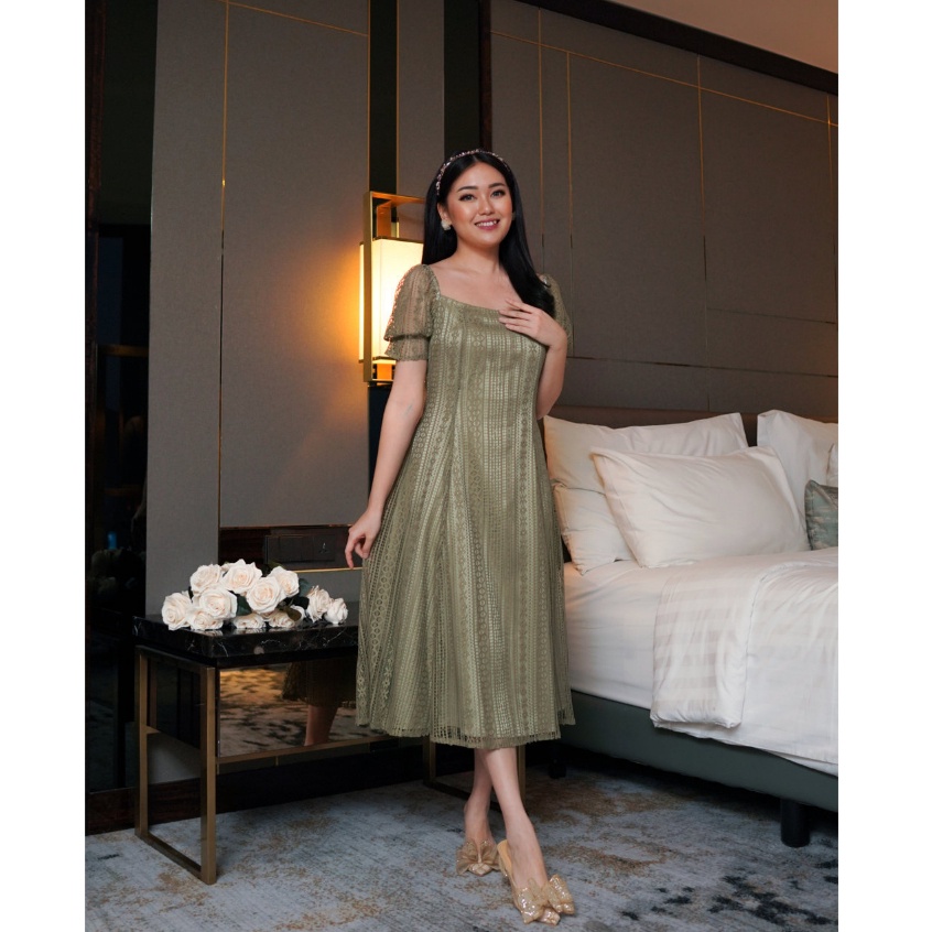 [LIMITED] BEST PRODUCT Miss Nomi - Nayeon Dress / Dress Pesta / Brukat / Simple / Kondangan /