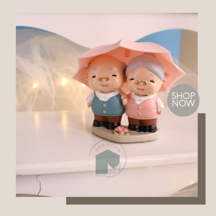 Dekorasi Boneka Pajangan Anniversary Couple Boneka Miniatur Hampers Ready