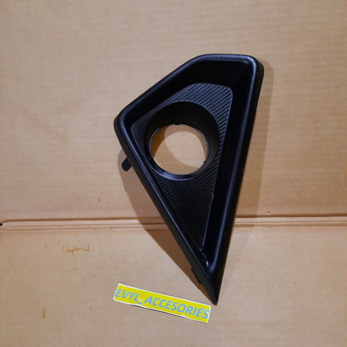 COVER RING FOGLAMP DAIHATSU SIGRA 2019 2020 star