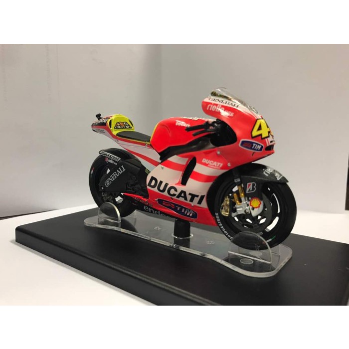 MUST HAVE DIECAST MOTOR VALEENTINO ROSSI 46 DUCATI DESMOSEDICI GP 2011 - RARE TERLARIS