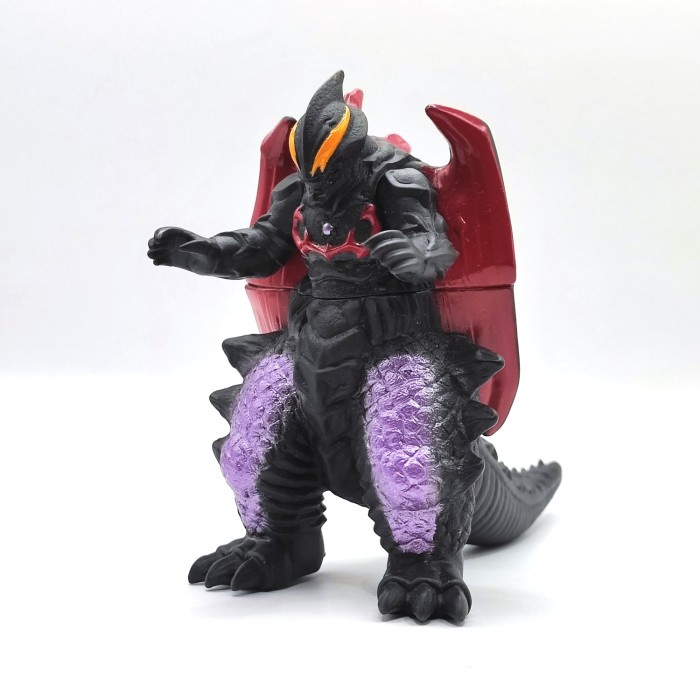 bandai ultraman belial fusion chimeraberos ultra monster series kaiju telorayampuyuh