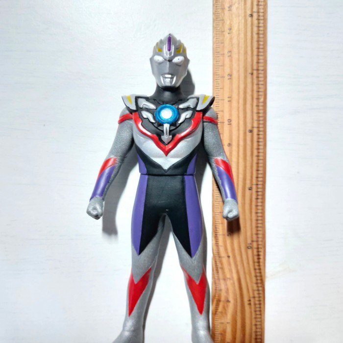 uhs ultraman orb spacium zeppelin action figure vinyl 14 cm bandai telorayampuyuh