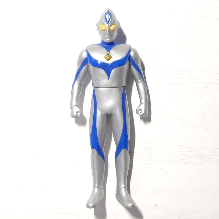 rhs ultraman dyna miracle type ultra hero figure vinyl 17 cm bandai telorayampuyuh