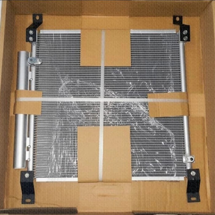 radiator pendingin AC mobil Suzuki apv star