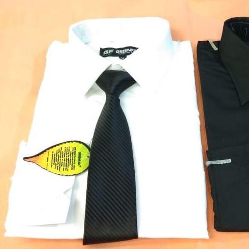 Set Kemeja Lengan Panjang dan Dasi Pria Dewasa