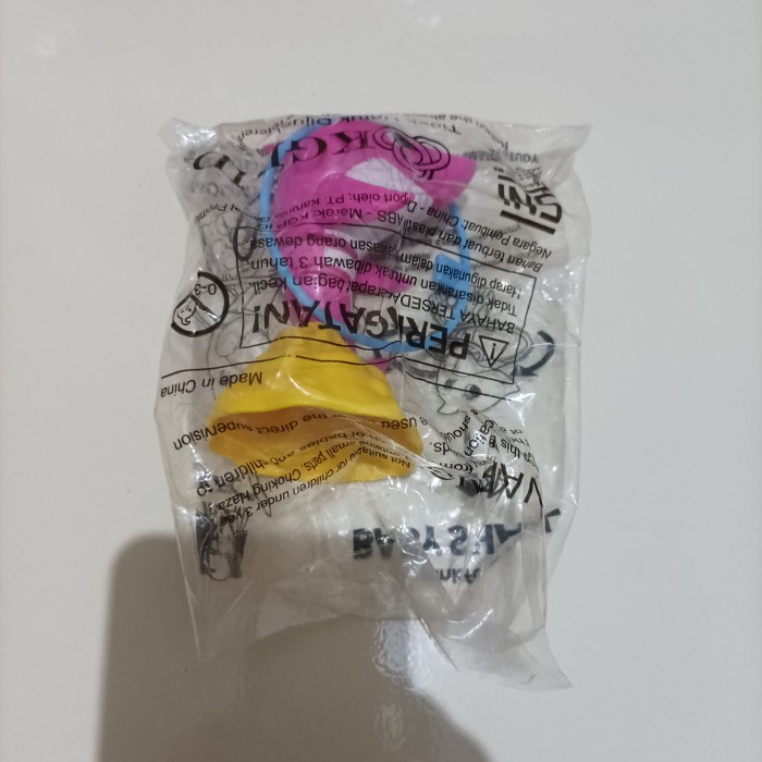 mommy shark - baby sharks - kfc chaki happy meal mc donalds segel rerekeke85