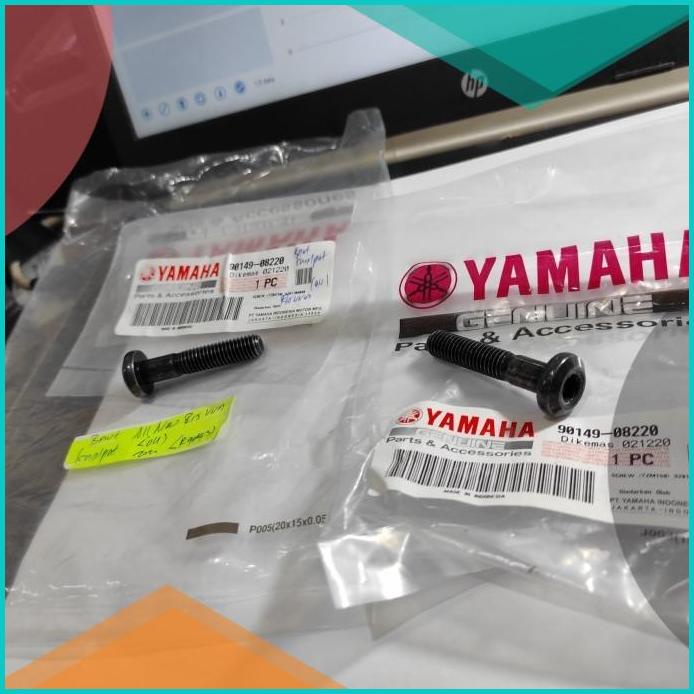 BAUT GANTUNG KNALPOT R15 V3, XSR155 YAMAHA 90149-08220 20JVLZ3 perkak