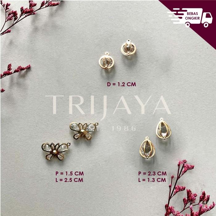 

TERLARIS - TRIJAYA BANDUL KALUNG / CHARM PENDANT KRISTAL AKRILIK CRYSTAL - KECIL