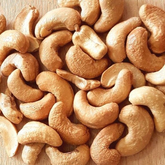 

Kacang Mede Goreng Mete Matang Premium Asin 1 kg