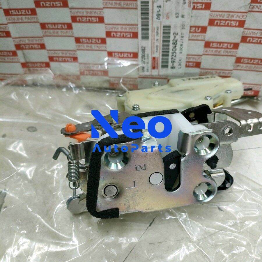 Doorlock Door Lock Pengunci Pintu Depan Isuzu Panther Kapsul Original