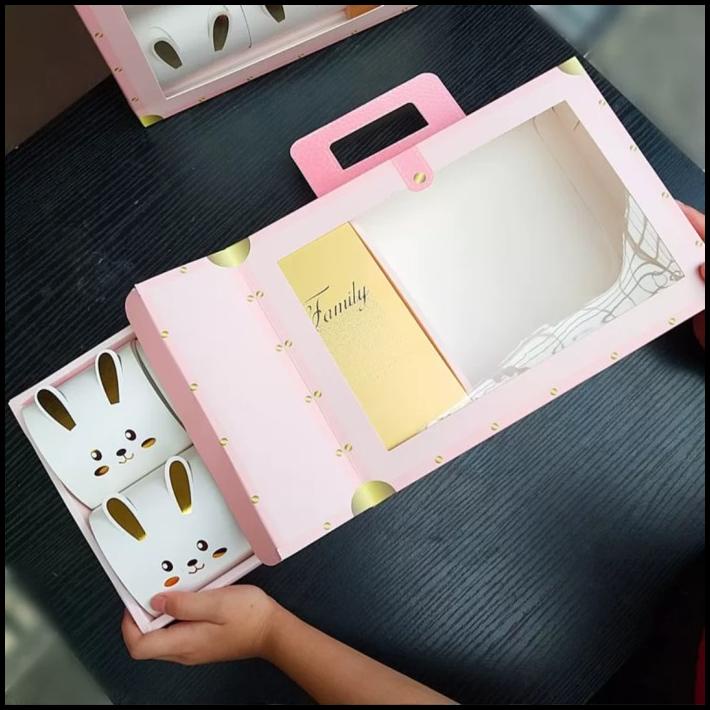 

BEST DEAL MOONCAKE BOX/KOTAK KUE BULAN KELINCI DAPAT ISI 6PC MOONCAKE !!