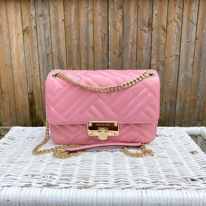 TAS BRANDED PEYTON MEDIUM SHOULDER FLAP IN CARNATION