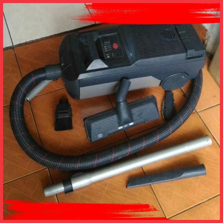 (TEMB) VACUUM CLEANER : LUX D790 MADE IN SWEDEN