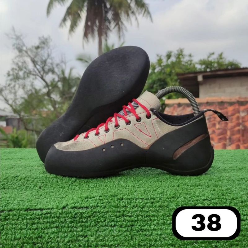 sepatu climbing panjat tebing 38