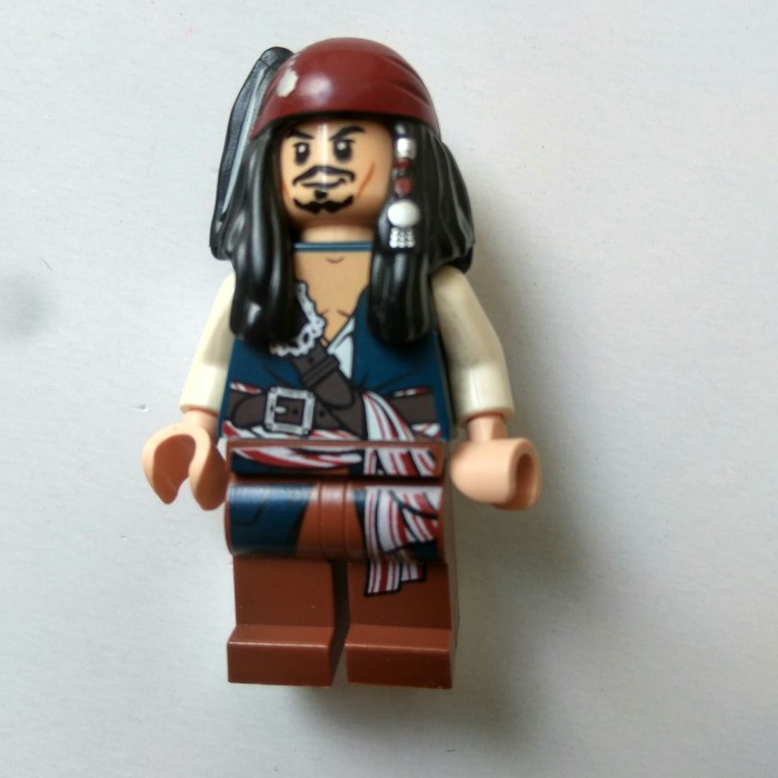 lego minifigure Jack Sparrow original