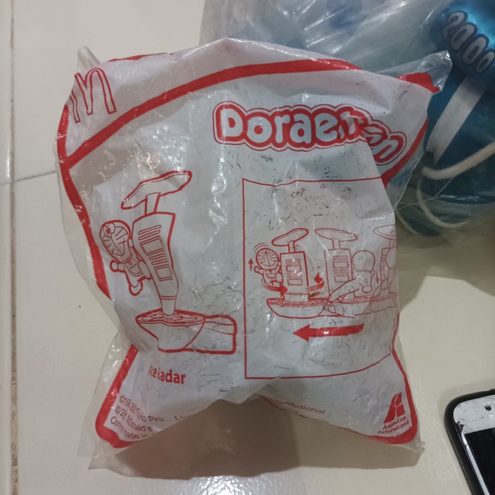 doraemon space radar - happy meal mc donalds 2021 rerekeke85