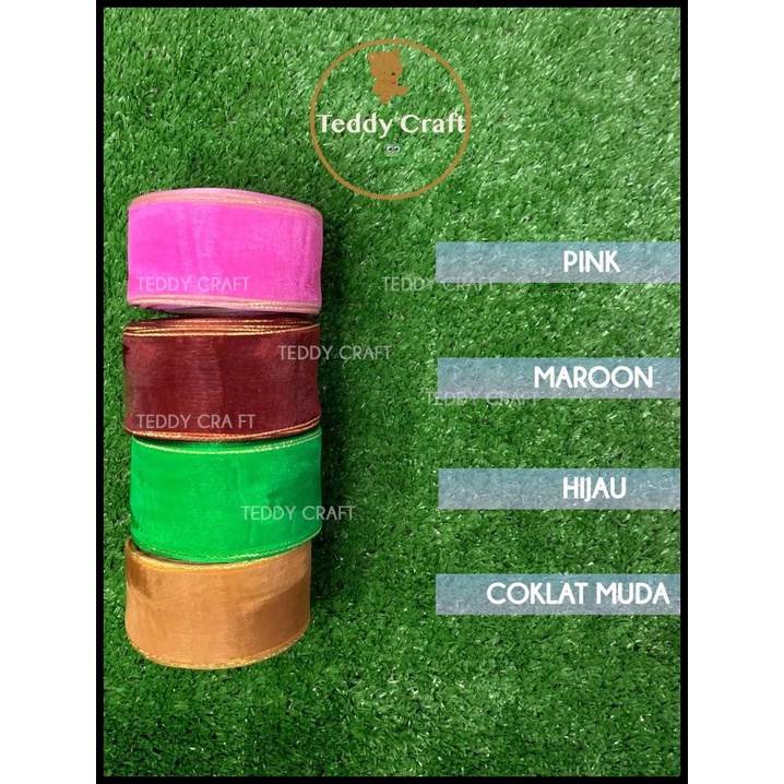 

HOT DEAL PITA ORGANDI LIST EMAS 1 1/2" HARGA 1ROLL PITA HIAS HAMPERS PARCEL !!!!!!