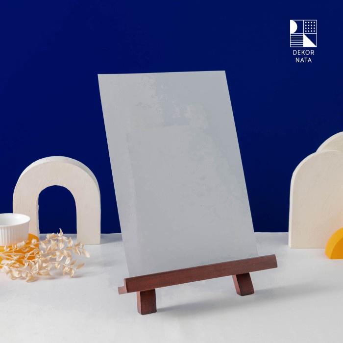

Terbaru Walnut Petite Wooden Easel / Wooden Canvas Stand Promo Terlaris