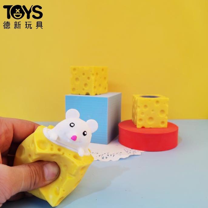 Mainan Pop it Squishy/Mainan Keju tikus Squish /Mainan Pencet pop it.