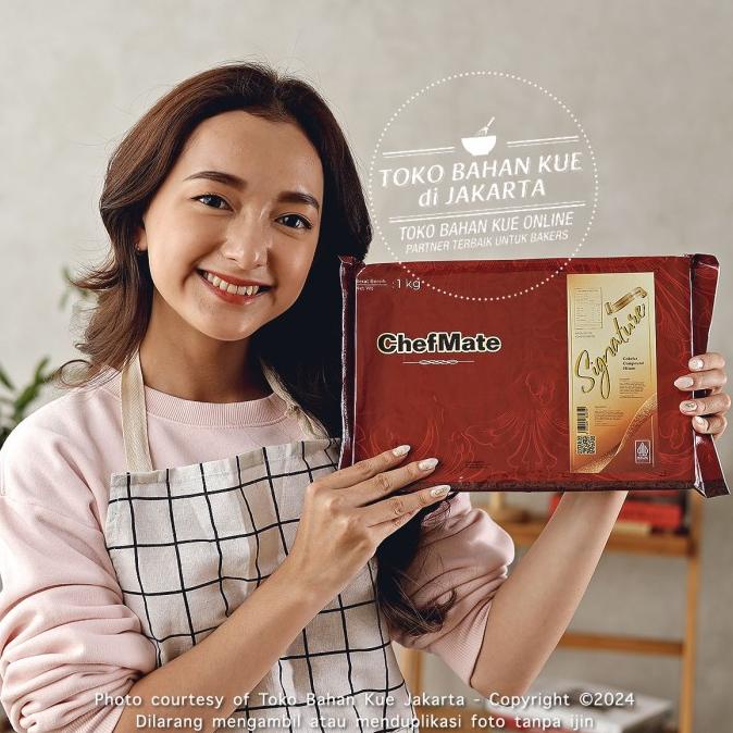 

Chefmate - SIGNATURE Dark Chocolate 1kg Cokelat Batang Coklat Baking cila