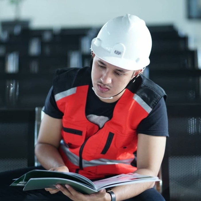 Rompi Safety Vest Kerja K3 Hse Lapangan Bandara, Tambang, Proyek Merah