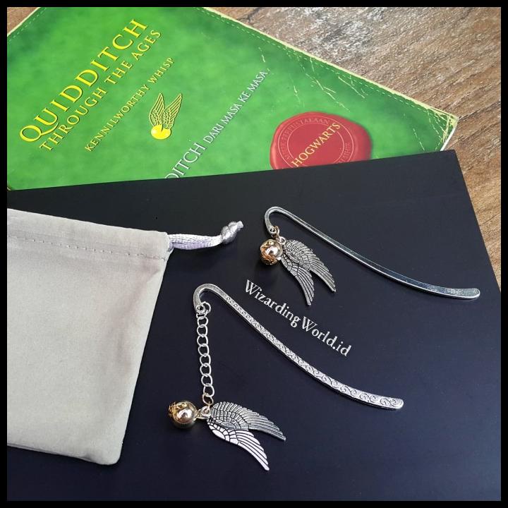 

BEST DEAL GOLDEN SNITCH BOOKMARK PEMBATAS BUKU HARRY POTTER
