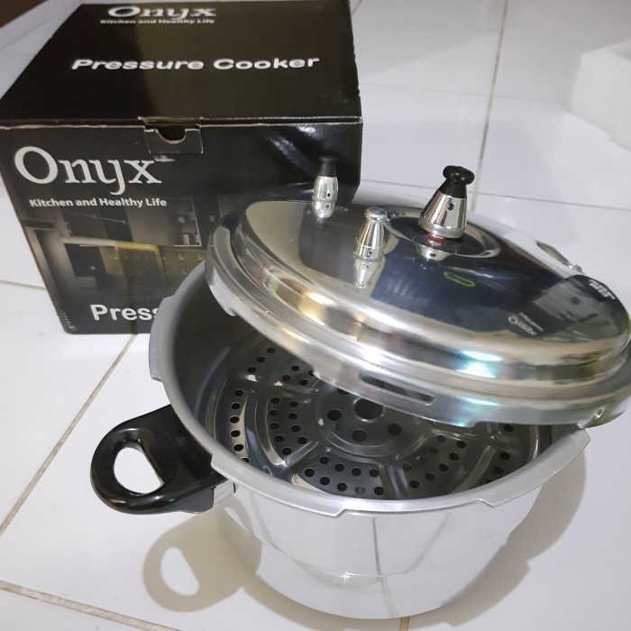 Panci Presto Onyx pressure cooker 8L