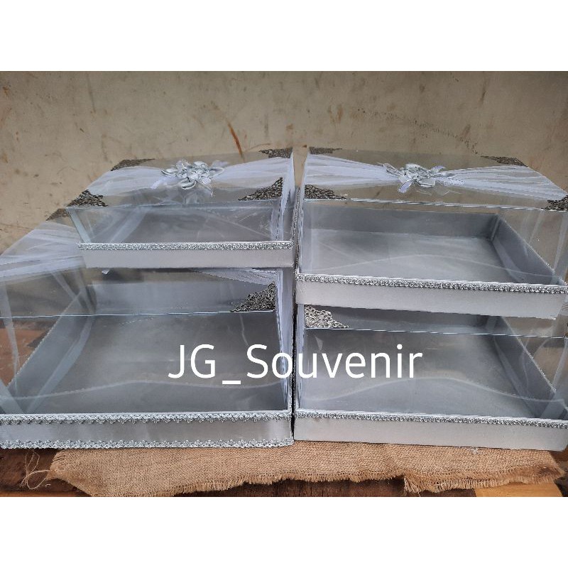 Kotak Hantaran Seserahan Ka Tinggi Isi 4 Kotak Warna Sier