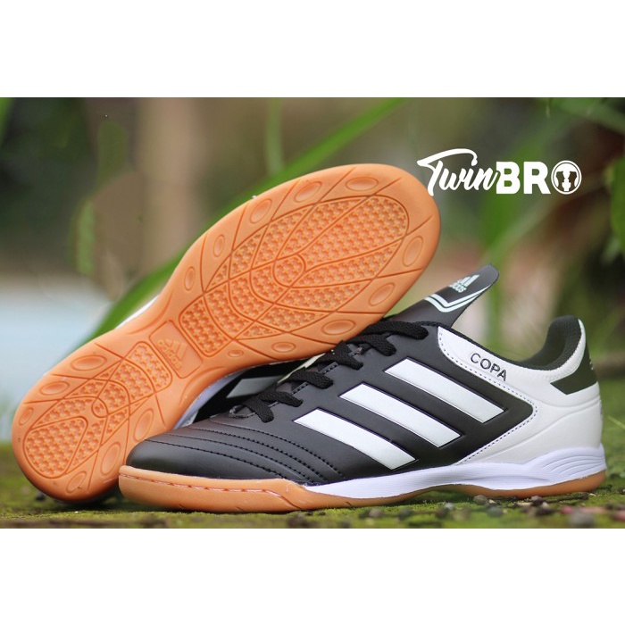 Sepatu Futsal Adidas Copa Teralaris