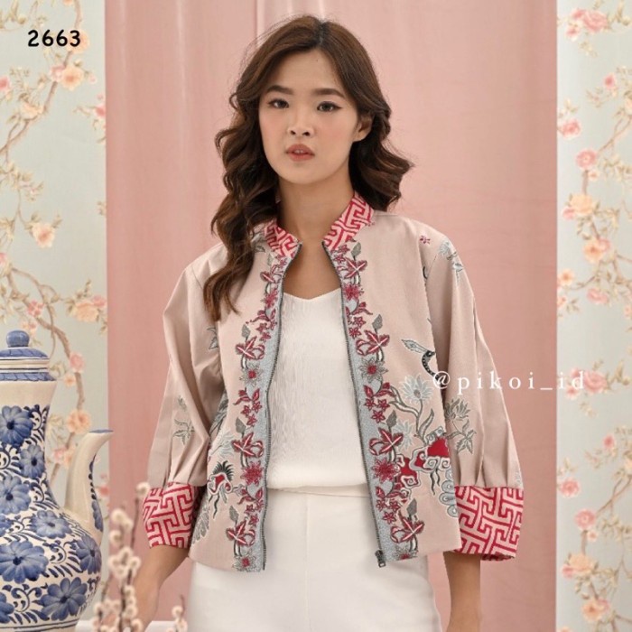 Bomber Batik Wanita Modern / Jaket Batik Wanita / Seragam Luaran Kerja